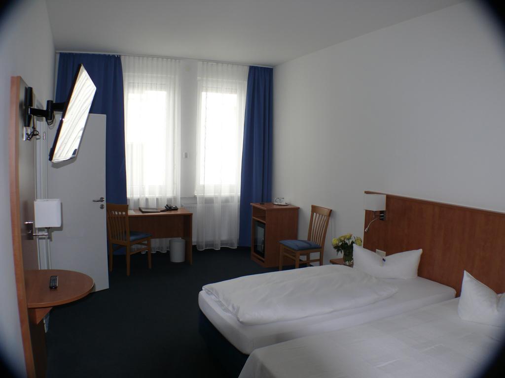 Hotel Garni - Haus Gemmer โคบวร์ก ห้อง รูปภาพ