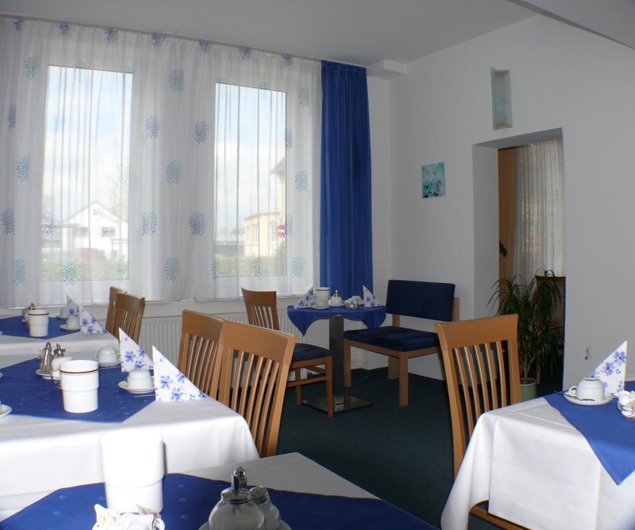 Hotel Garni - Haus Gemmer โคบวร์ก ภายนอก รูปภาพ